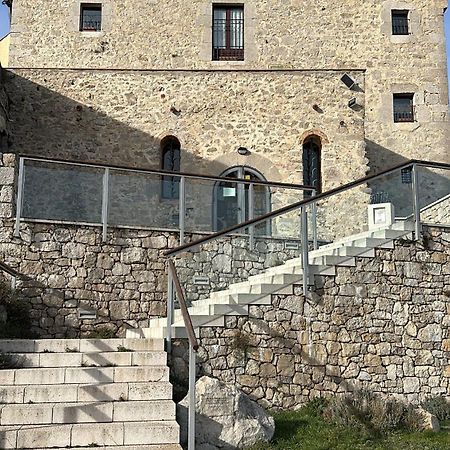 Отель Santuari Mare De Deu Del Mont Restaurant-Hostatgeria Беуда Экстерьер фото