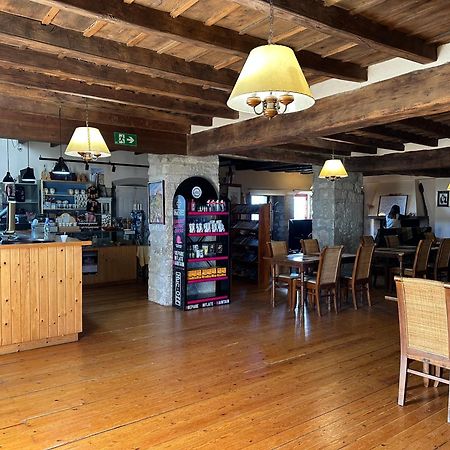 Отель Santuari Mare De Deu Del Mont Restaurant-Hostatgeria Беуда Экстерьер фото